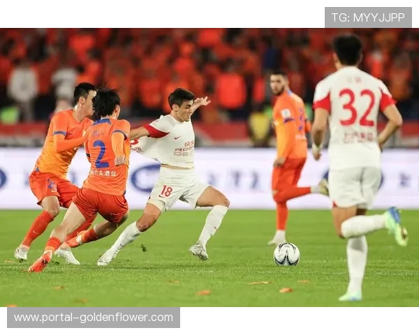 安热尔戈梅斯上半场抽射破门助力球队领先对手展现非凡实力